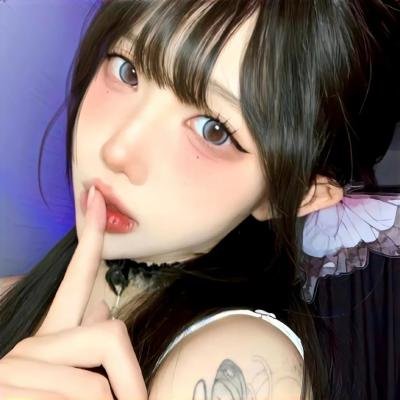 春闺三凤